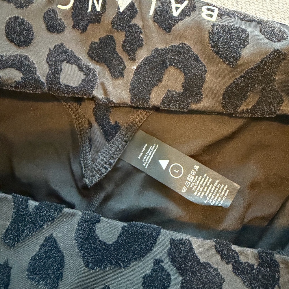 Balance Athletica flocked lux short short Black Leopard Print Bike Shorts - Picture 5 of 5